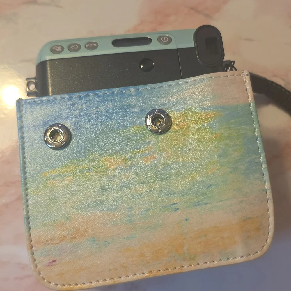 Fujifilm Instax Mini 70 - Mint Green (comes with case and batteries)